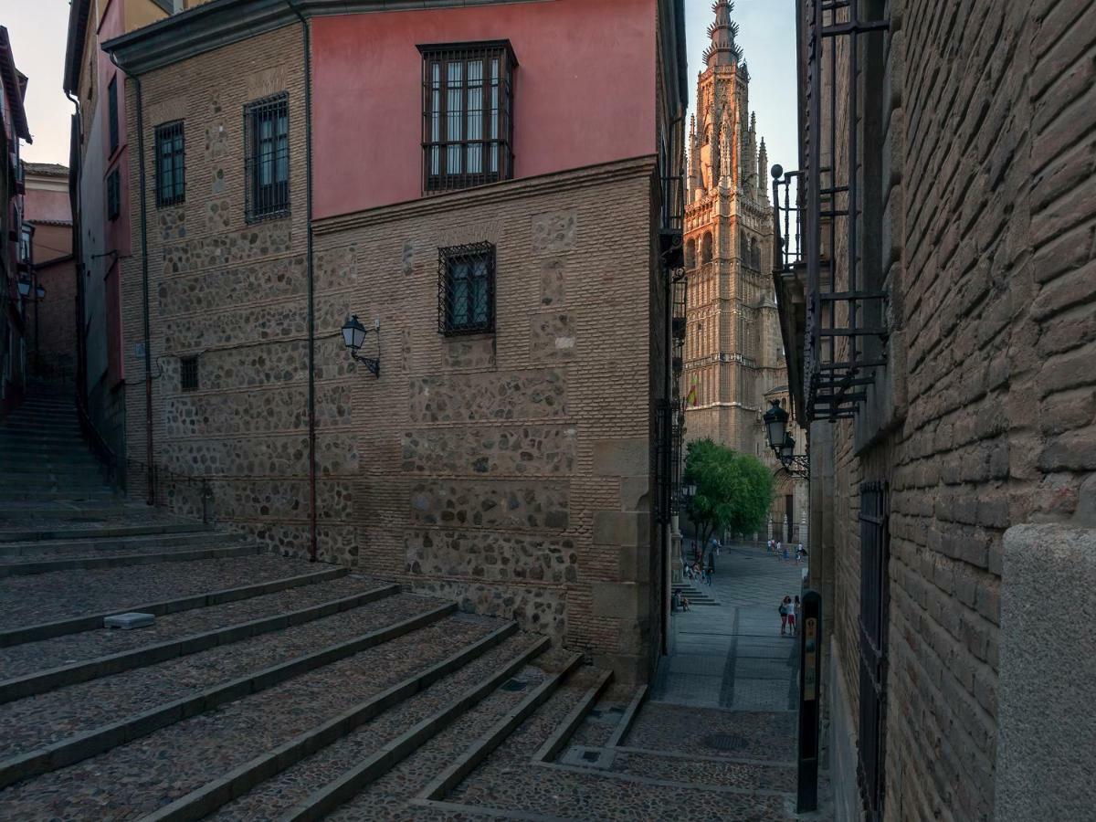 Apartamentos Rey Moro Toledo Luaran gambar